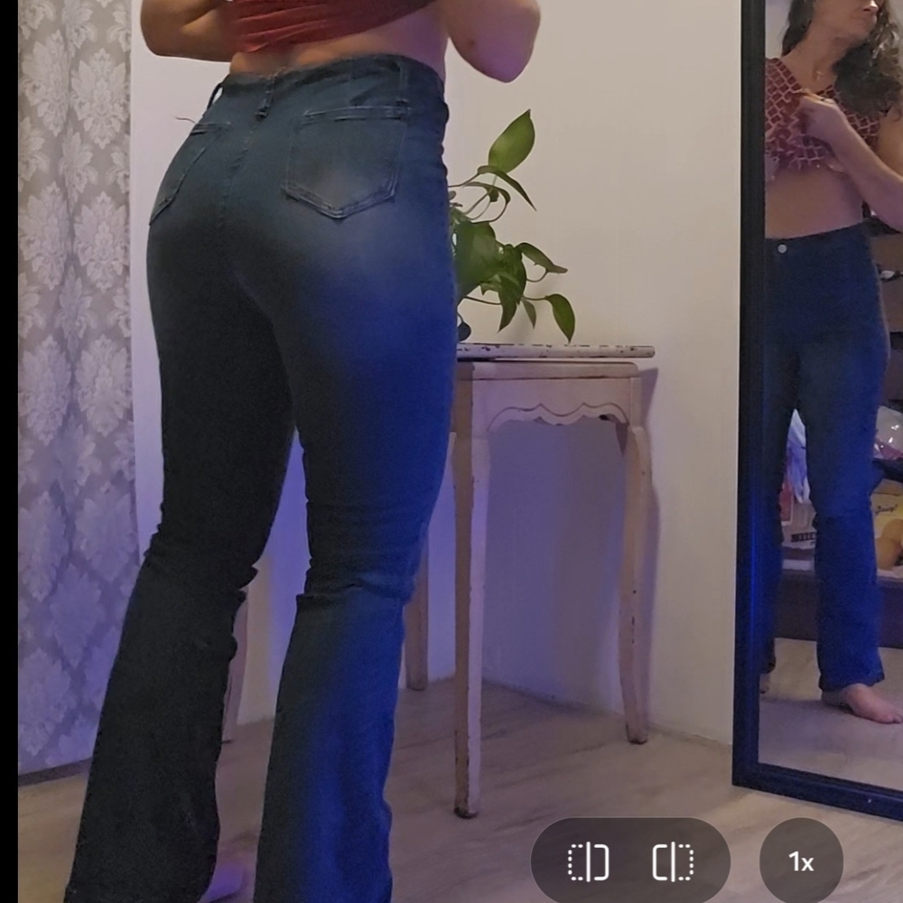 Women's Dark Blue Jeans